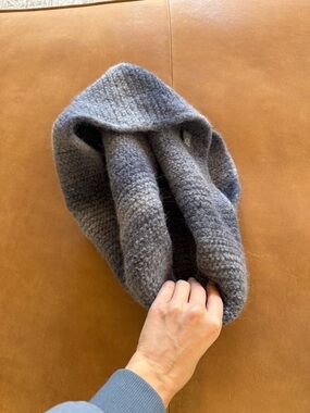 SHUPACA Alpaca Blend Infinity Wool Scarf in Heather Gray